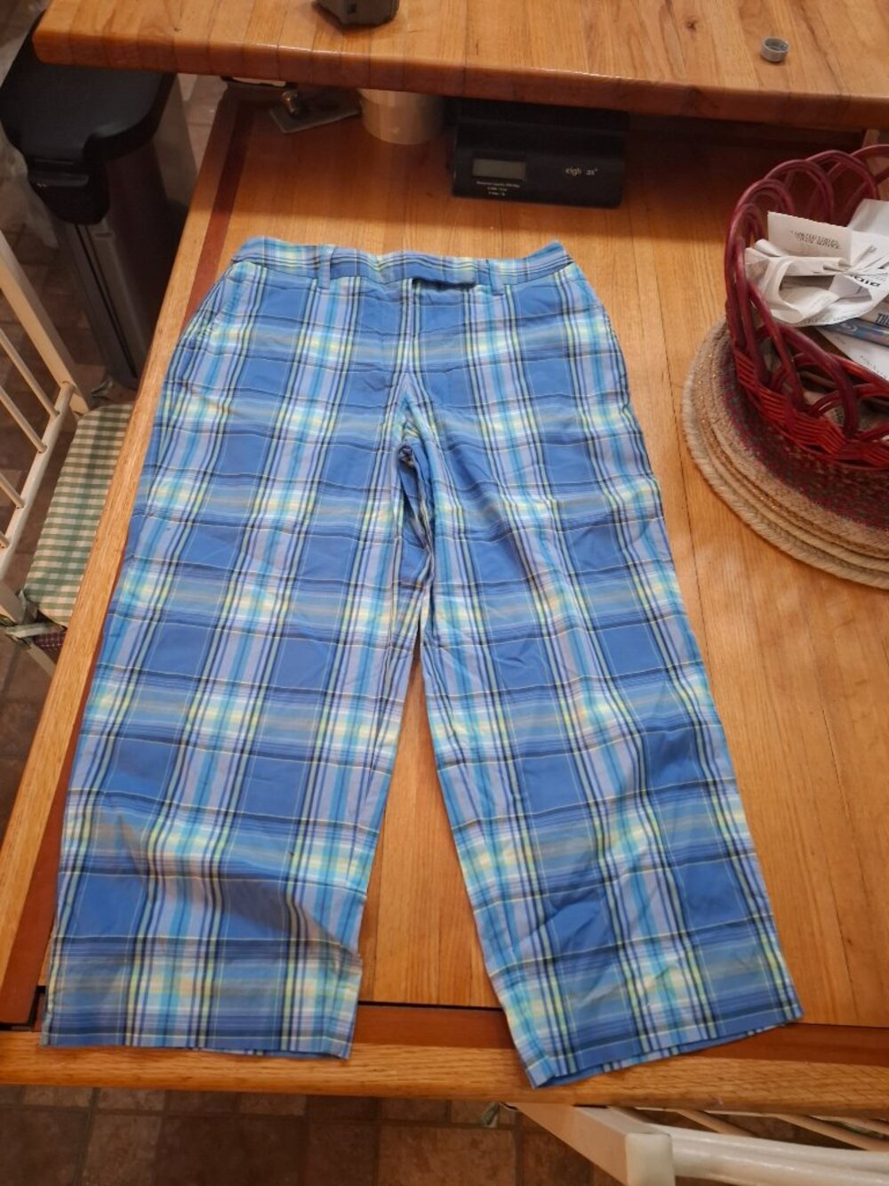 Talbots Blue Plaid Capri Pants Cotton Spandex 8